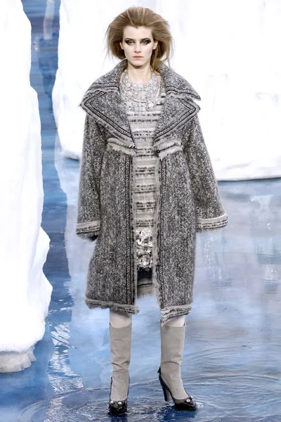 Look 36